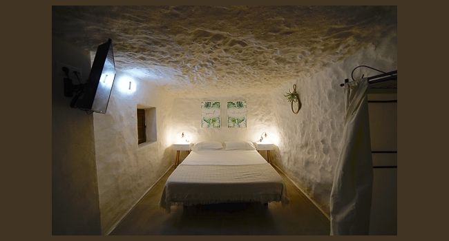 suit nupcial para novios y matrimonios escapadarural-alcaladeljcucar-apartamento